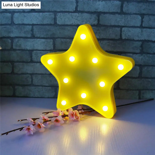 Modern Battery-Operated Led Wall Night Light - Star Stand Lighting Yellow