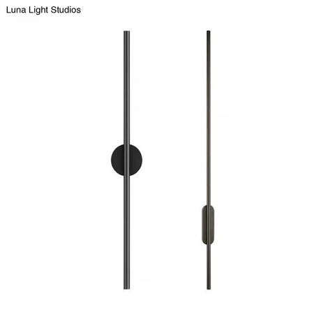 Modern Black Led Wall Sconce For Living Room - Stylish Metallic Fixture