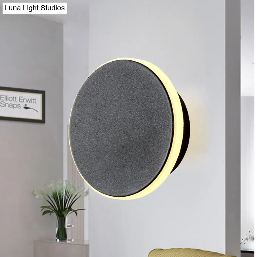 Modern Black/White Led Disc Sconce: Single Acrylic Wall Light In Warm/White