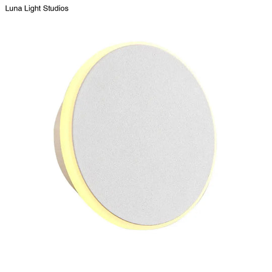 Modern Black/White Led Disc Sconce: Single Acrylic Wall Light In Warm/White