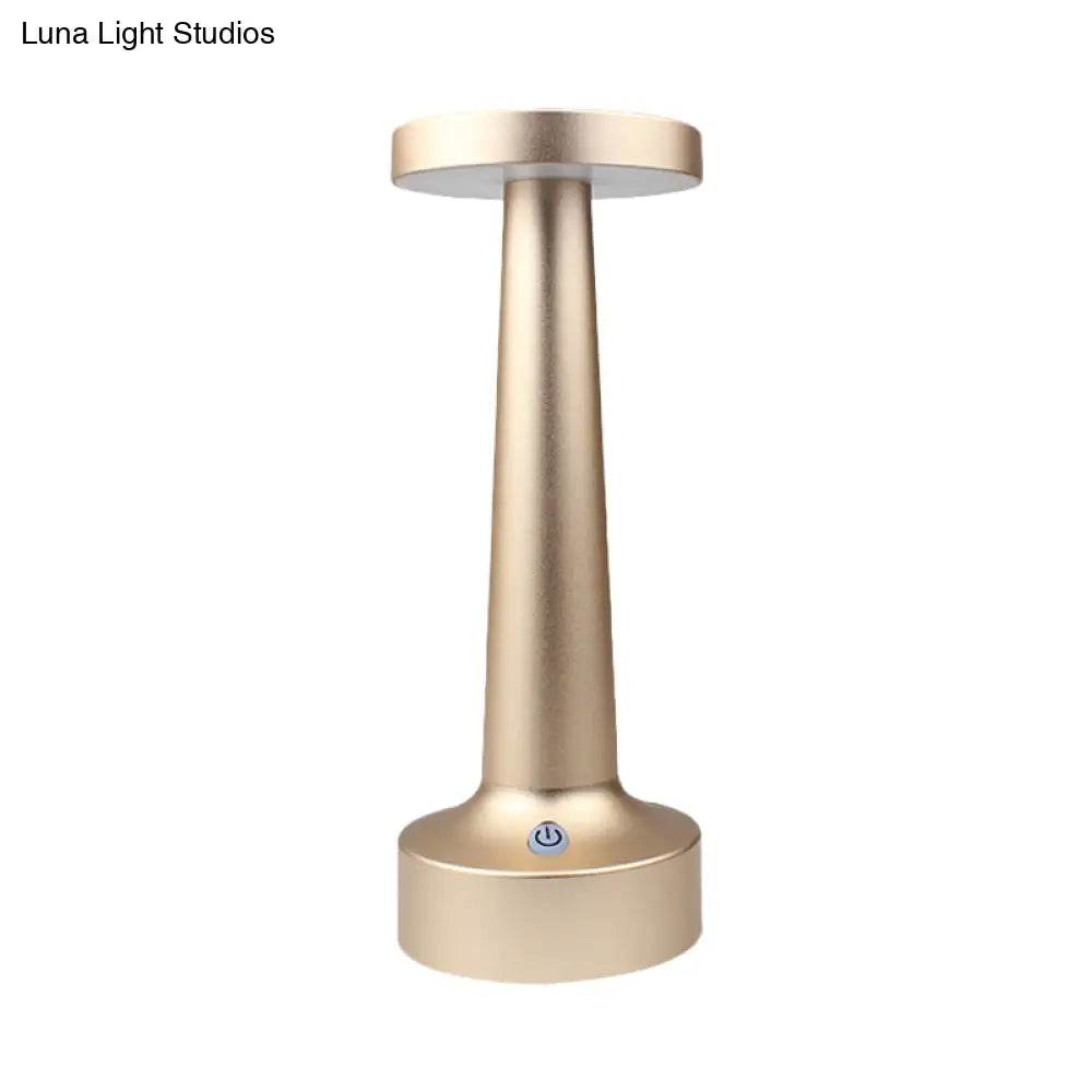 Modern Circle Dining Table Lamp - Waterproof Led Desk Light Metallic Finish In Black/Silver/Gold