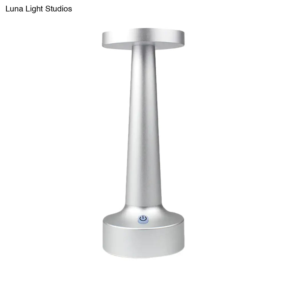 Modern Circle Dining Table Lamp - Waterproof Led Desk Light Metallic Finish In Black/Silver/Gold
