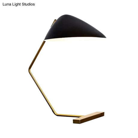Modern Flare Table Light Metal Desk Lamp - Small Black Curved Arm 1 Bulb