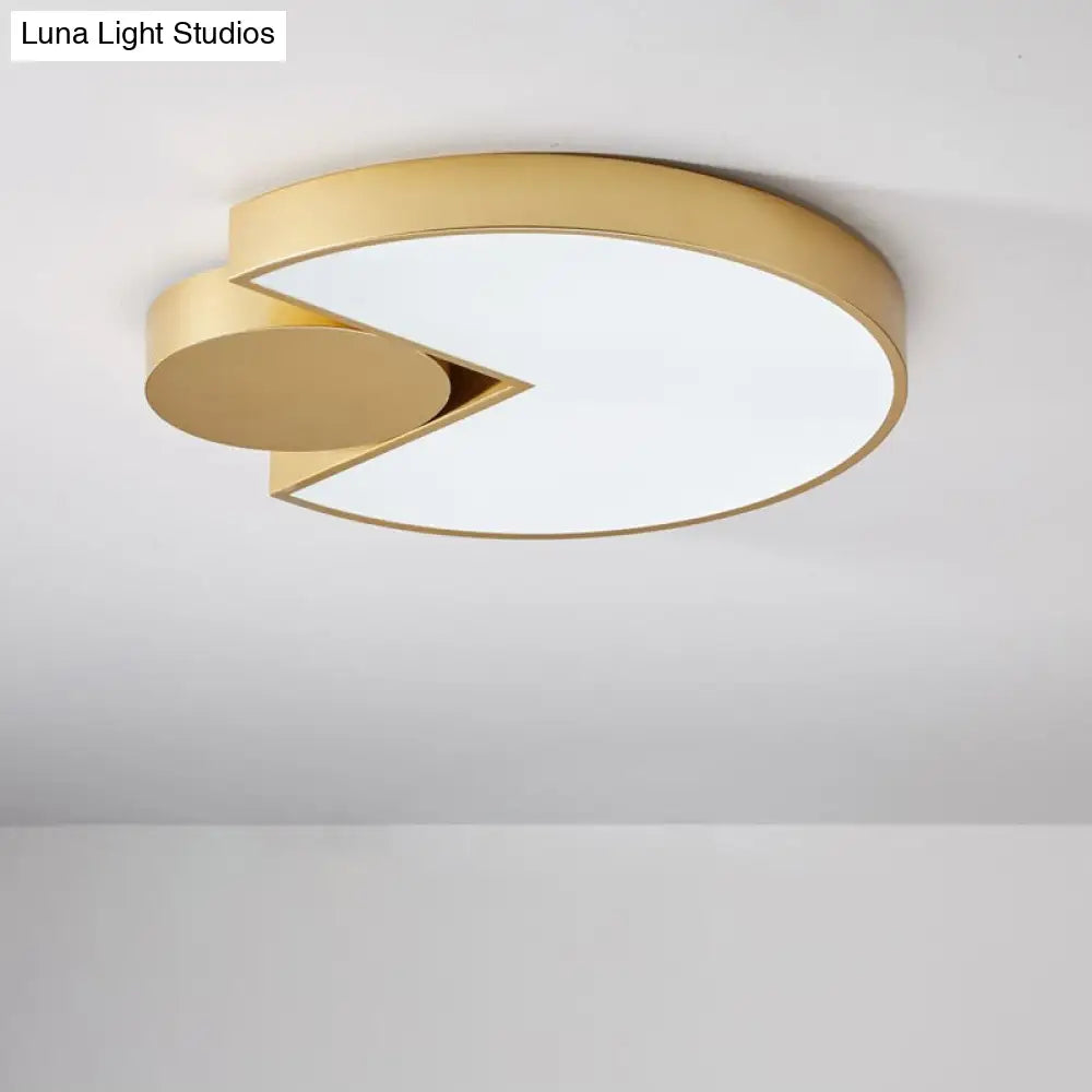 Modern Geometric Led Ceiling Light In Gold With 3 Color Options – Minimalistic Flush-Mounted