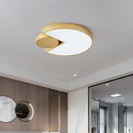 Modern Geometric Led Ceiling Light In Gold With 3 Color Options – Minimalistic Flush-Mounted
