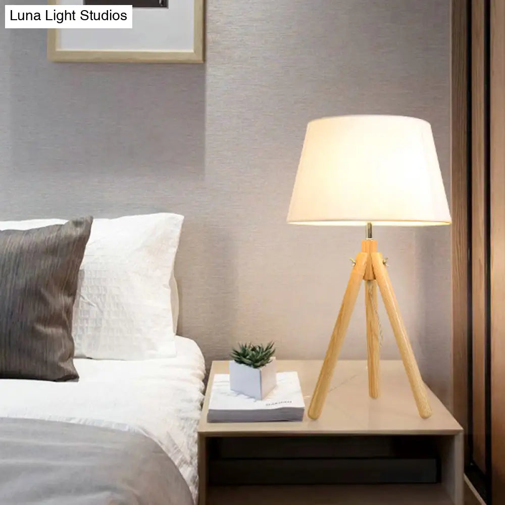 Modern Grey/White/Flaxen Dining Room Desk Lamp With Wide Flare Fabric Shade