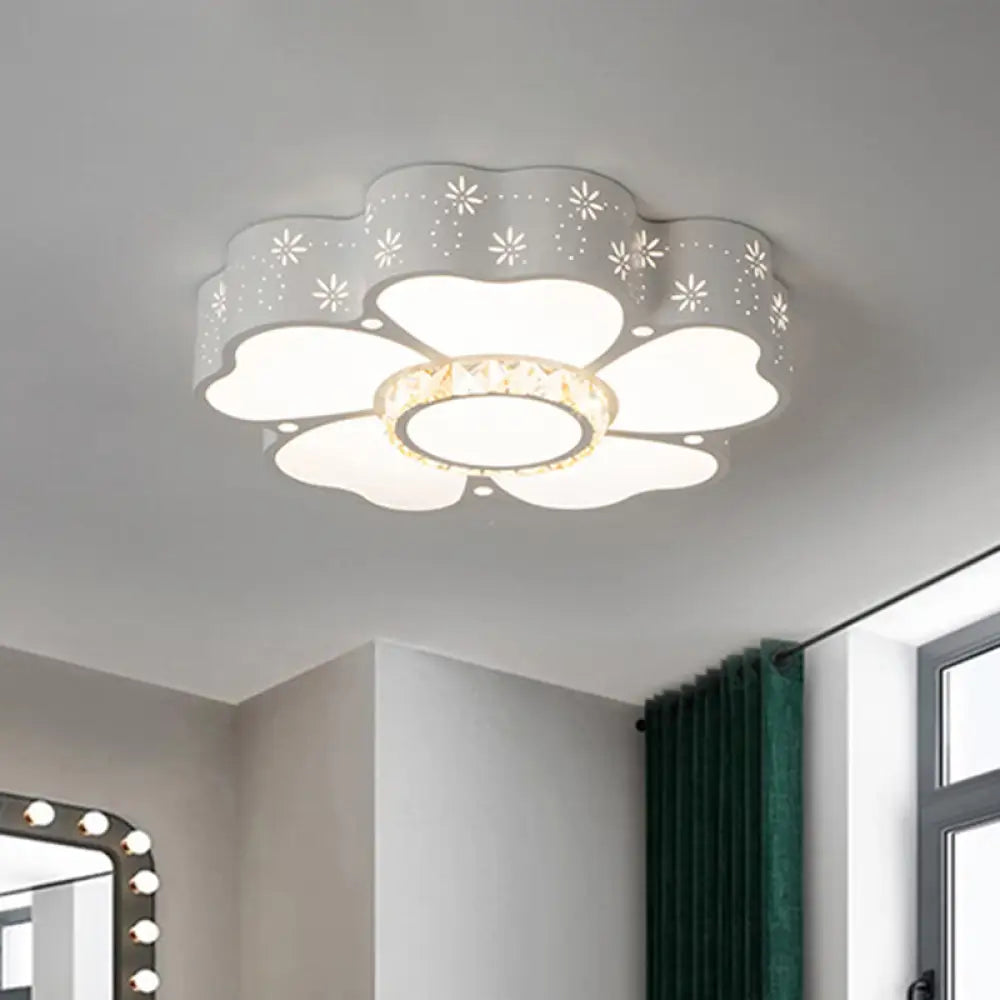Modern Iron Floral Led Flush Mount Light In Warm/White For Living Room Ceiling White /