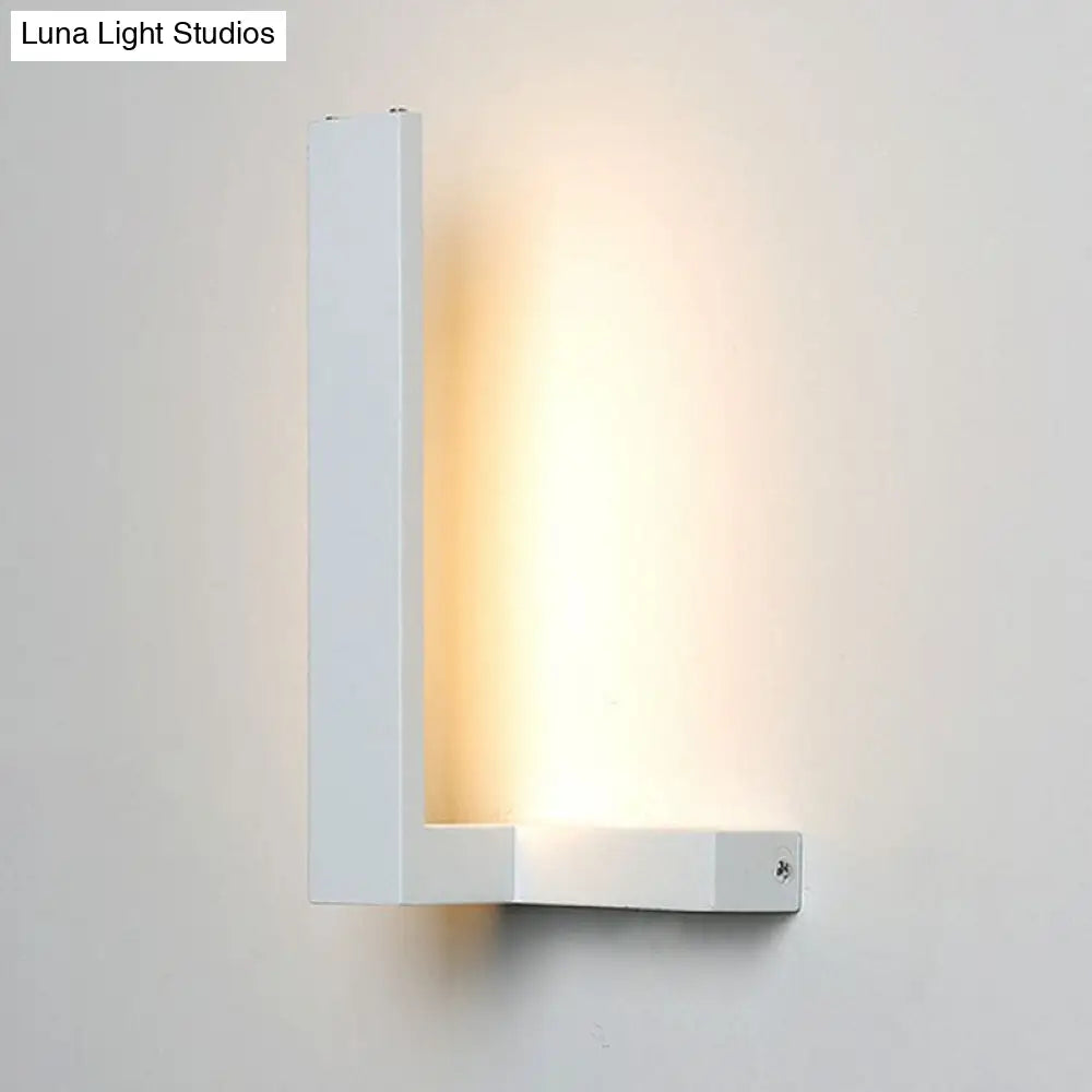 Modern L-Shaped Led Wall Sconce For Living Rooms - Acrylic Simplicity