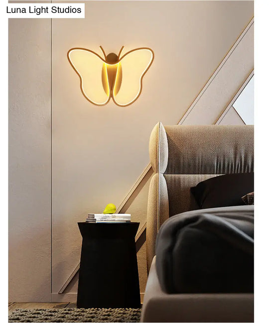 Modern Led Butterfly Ceiling Light Fixture - Close-To-Ceiling Metal Lighting