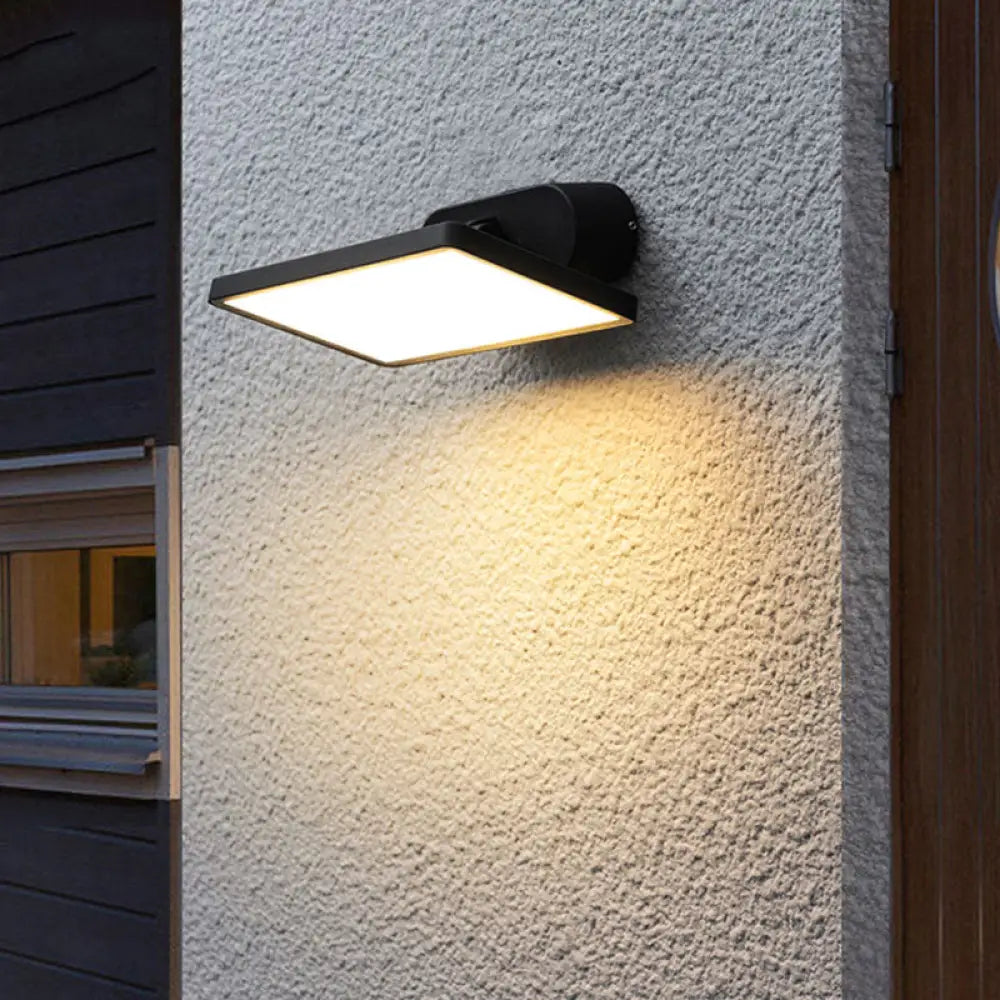 Modern Led Courtyard Wall Sconce In Black Metal With Quadrilateral Design