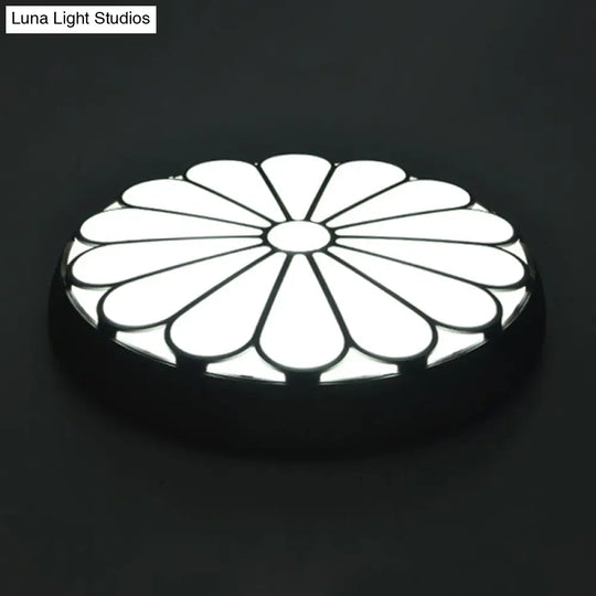 Modern Led Floral Metal Flush Mount Ceiling Lamp For Bedroom Lighting
