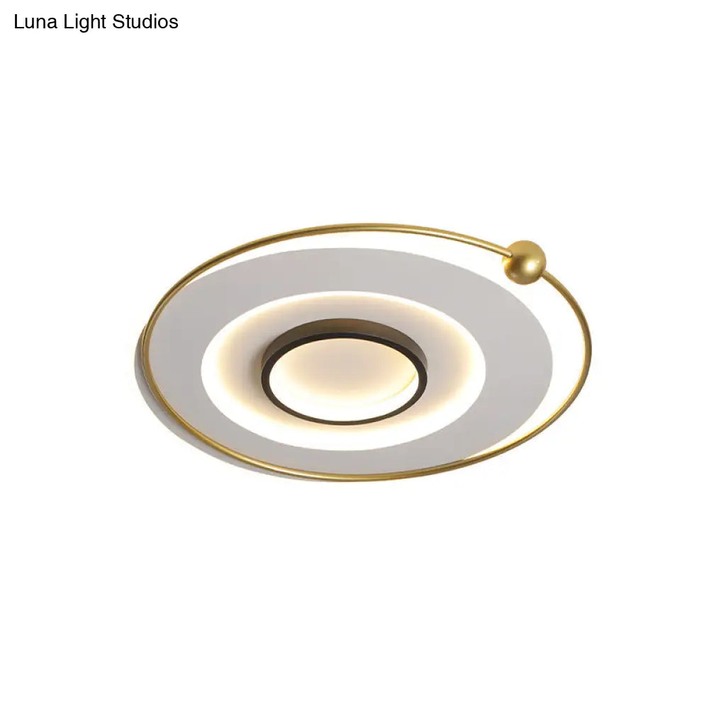 Modern Led Gold Round Flushmount Ceiling Light In White/Warm
