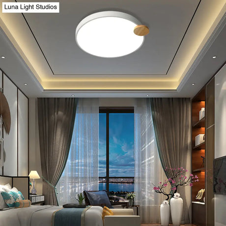 Modern Led Round Flush Mount Light With Wood Detail For Bedroom - 12’/16’/19.5