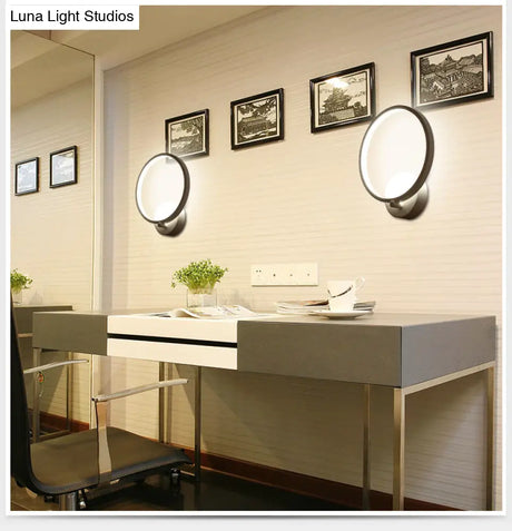 Modern Led Wall Sconce: Stylish Metal Circle Shade Lamp For Bedroom