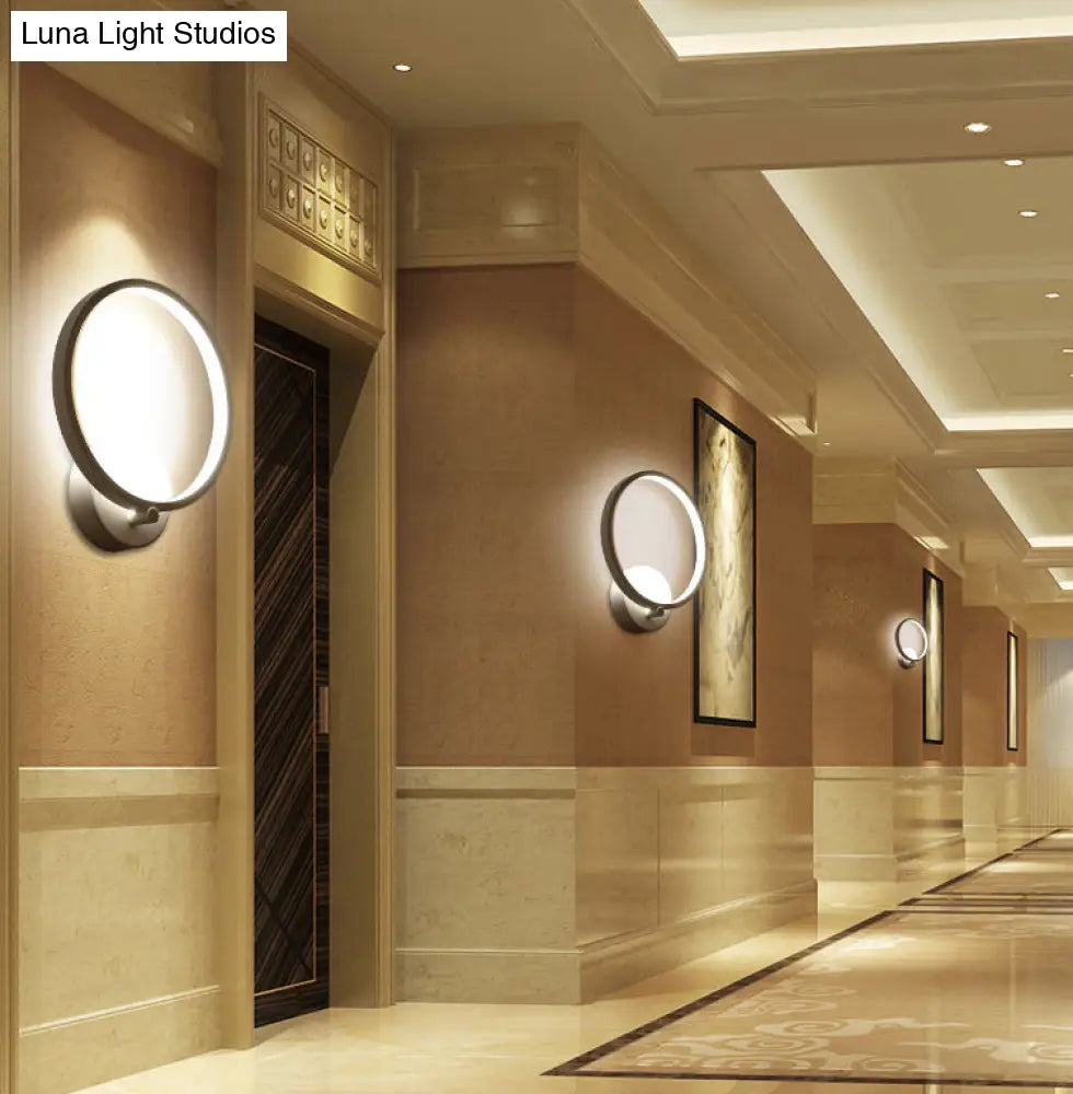 Modern Led Wall Sconce: Stylish Metal Circle Shade Lamp For Bedroom