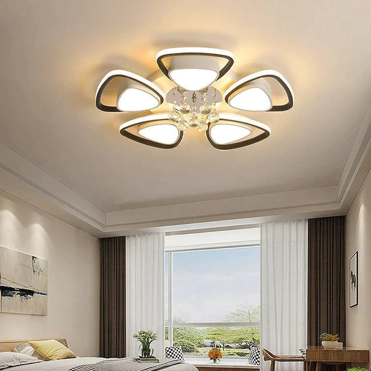 Moderne, leichte, luxuriöse, hochwertige, atmosphärische Kristall-Deckenleuchte