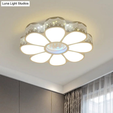 Modern Metallic Floral Led Flushmount Ceiling Lamp - White