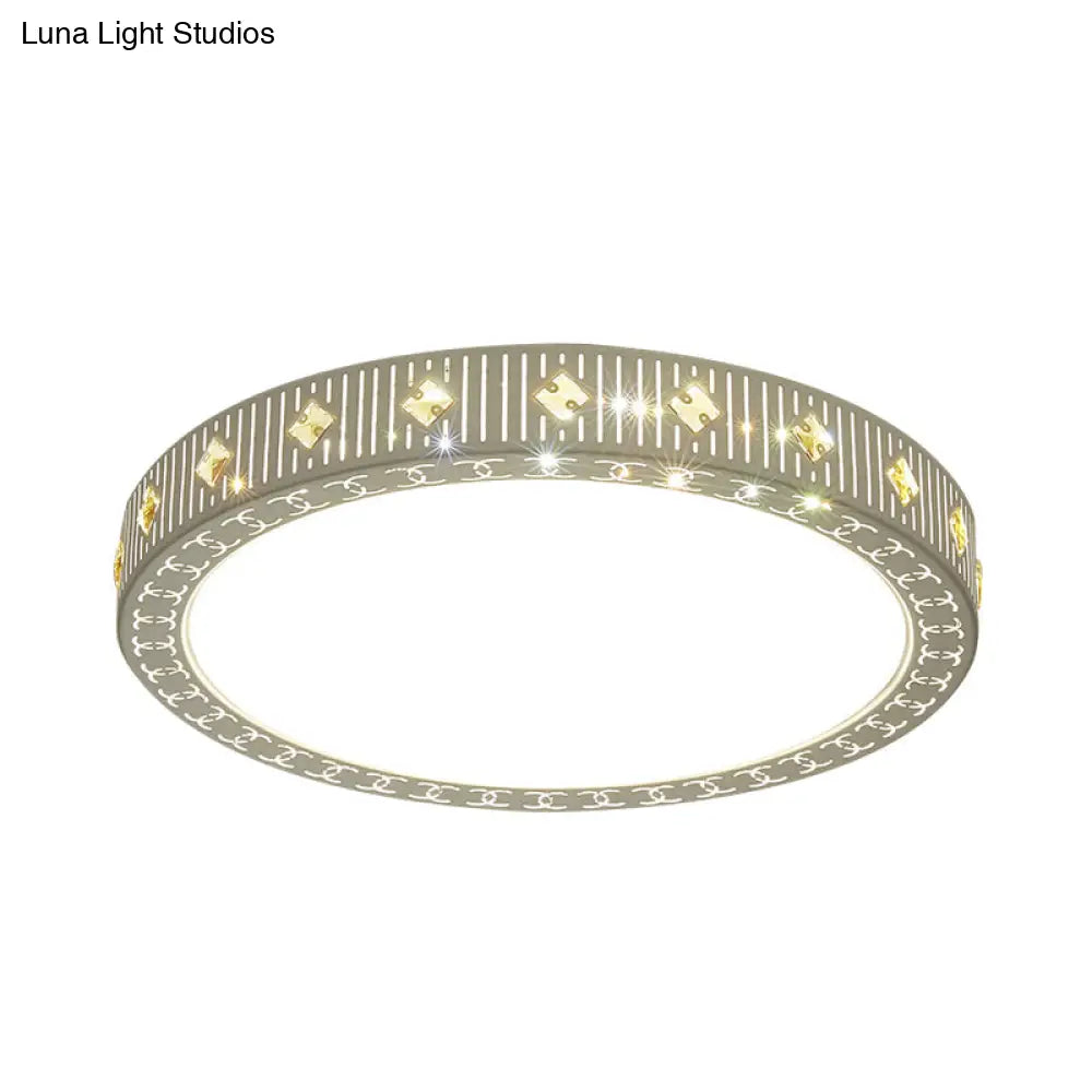 Modern Metallic Led Bedroom Flush Light Fixture - Round Ceiling Mount In White