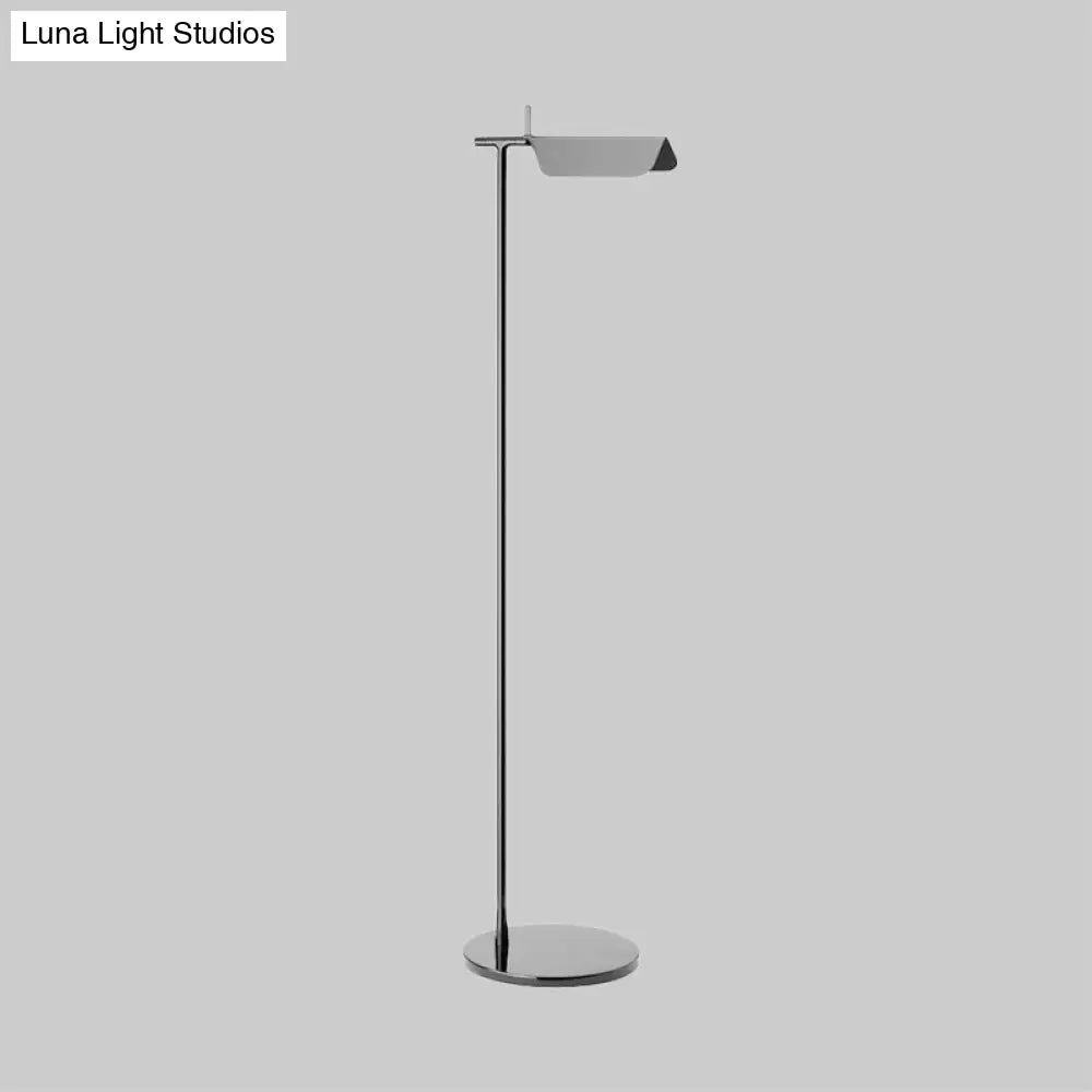 Modern Metallic Led Standing Floor Lamp In White/Black - Perfect For Minimalist Bedroom Lighting