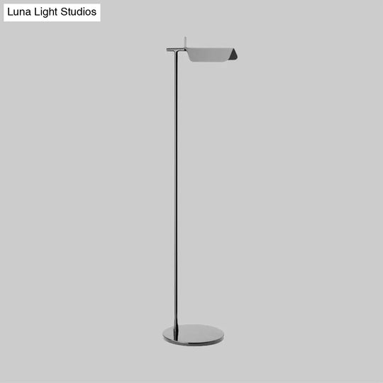 Modern Metallic Led Standing Floor Lamp In White/Black - Perfect For Minimalist Bedroom Lighting