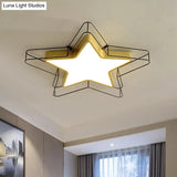 Modern Nordic 5-Point Star Led Flush Mount Ceiling Light - 24.5’/28’ Wide Black/Gold Finish For