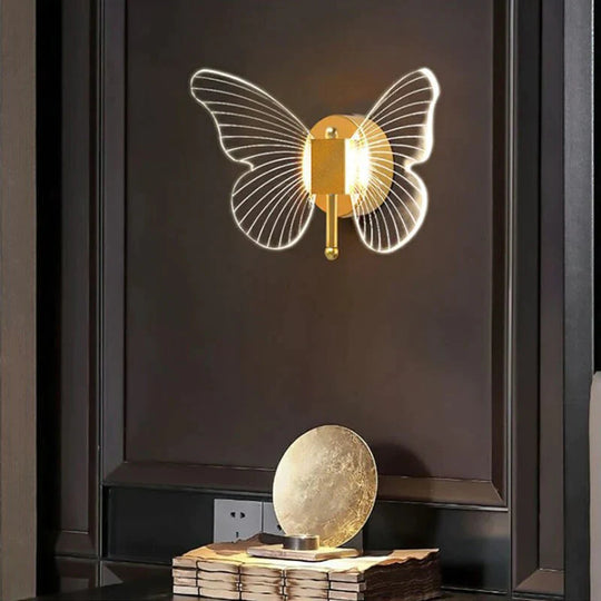 Moderne nordische LED-Wandleuchte mit Schmetterlingsmotiv, komplett aus Kupfer