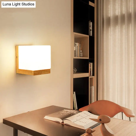 Modern Nordic Cube Led Wall Sconce - Solid Wood Ideal For Bedroom