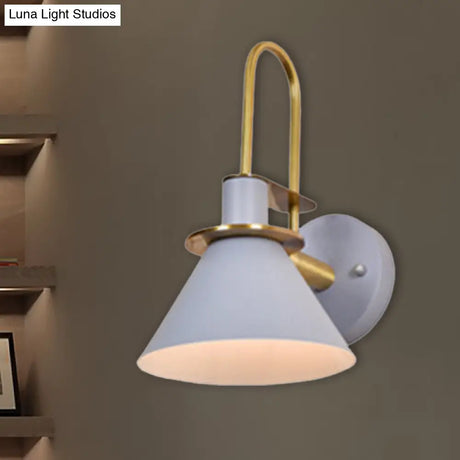 Modern Nordic Pyramid Wall Sconce Light For Study Room And Bedroom