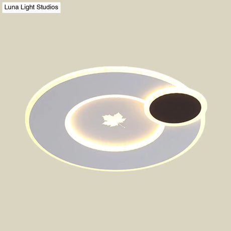 Modern Round Led Ceiling Light With Maple Leaf Pattern - 16’/19.5’ Wide White Flushmount For