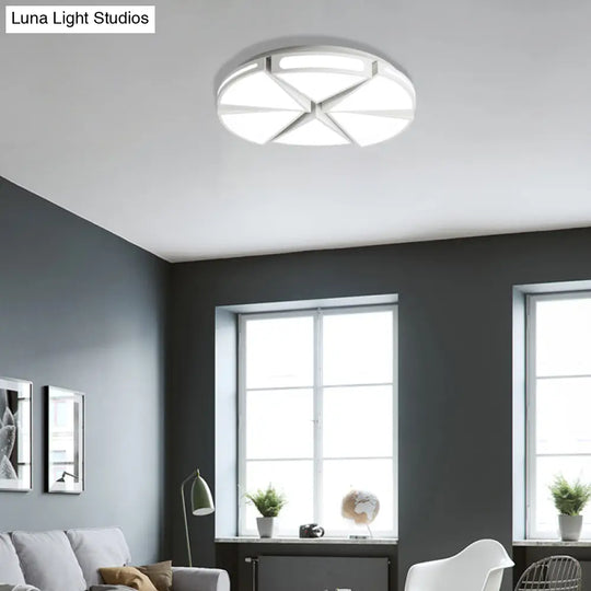 Modern White Round Ceiling Light For Kitchen Metal Flush Mount - 16’/19.5’ Lights With Black Accents