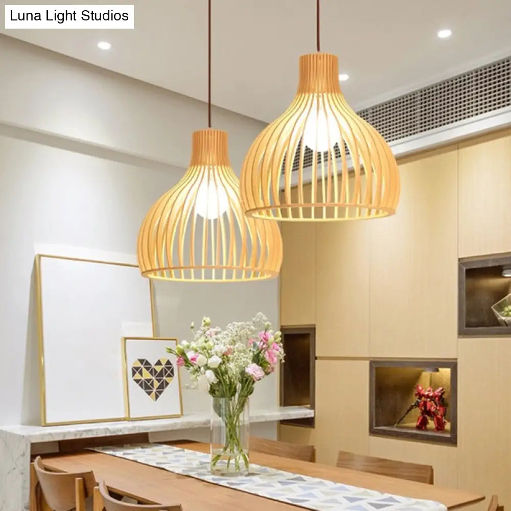 Modern Wooden Pendant Light Fixture For Dining Room - Single-Bulb Suspension Design