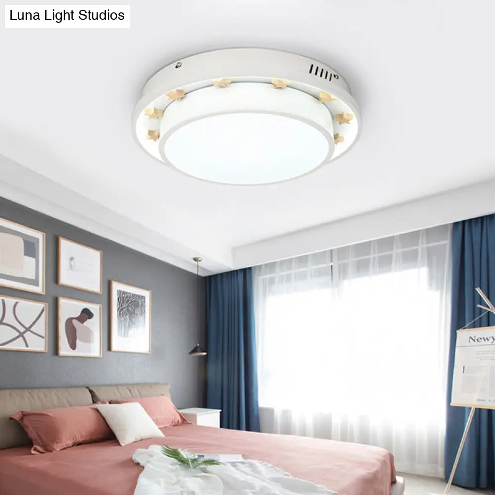 Modernist Metal Led Flush Mount Ceiling Light Fixture For Bedroom - 16’/19.5’ Wide Circular