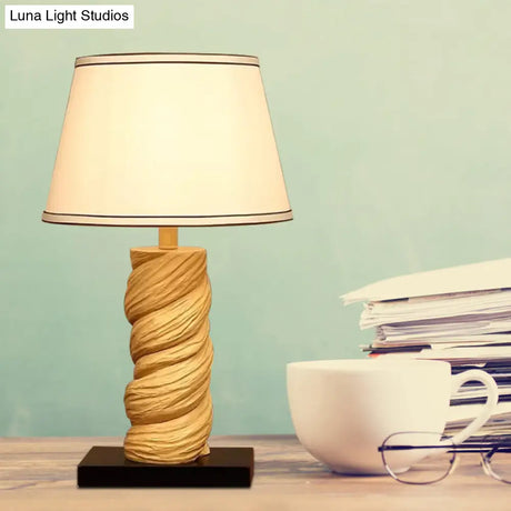 Monica - White/Brown Table Lamp