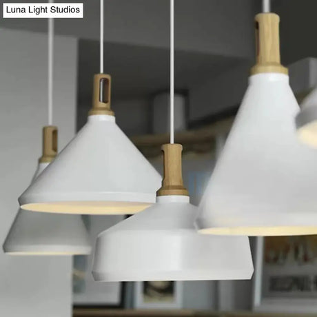 Nordic Hanging Pendant Light With Cone/Barn Metal Shade For Dining Room - 9.5’’/14’’ Wide