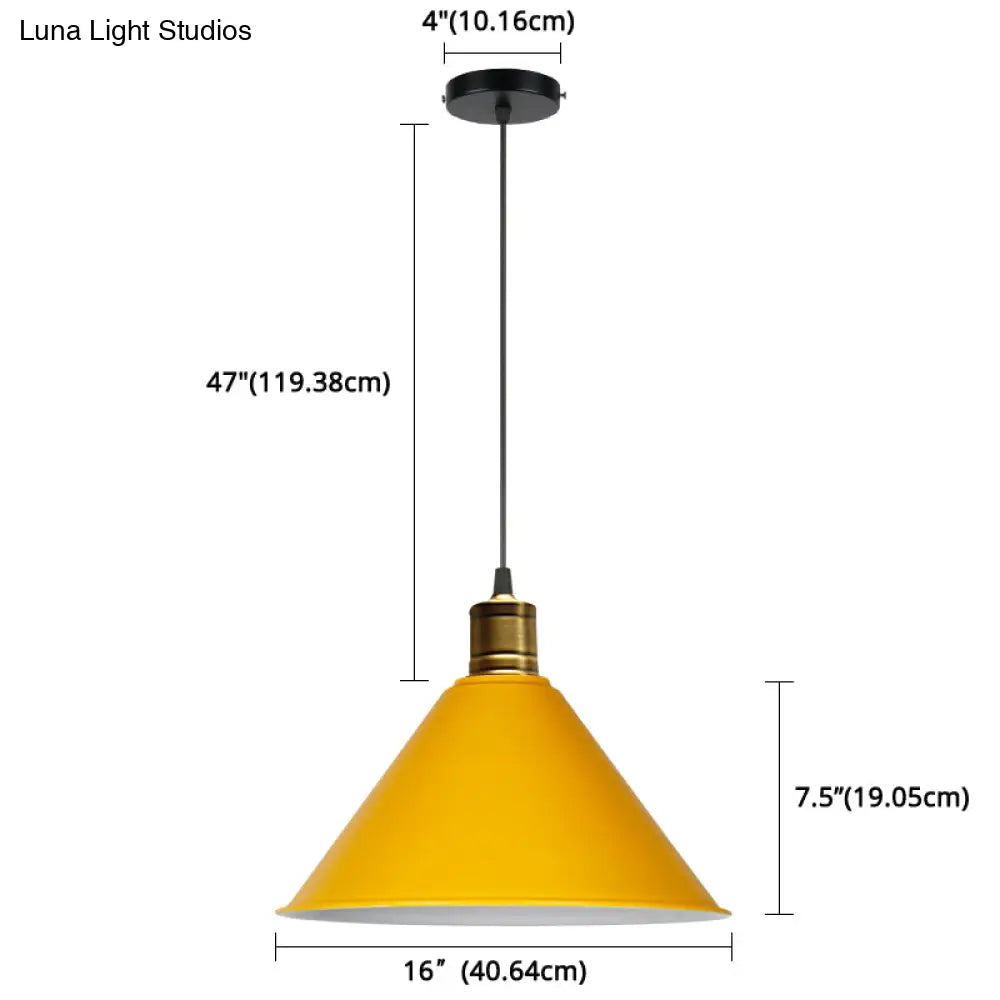 Nordic Style Metal Hanging Pendant Lamp With Modern Design - Ideal For Restaurant Ceilings