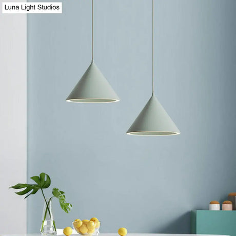 Nordic Style Aluminum Conic Pendant Light With Led For Dining Room Ceiling
