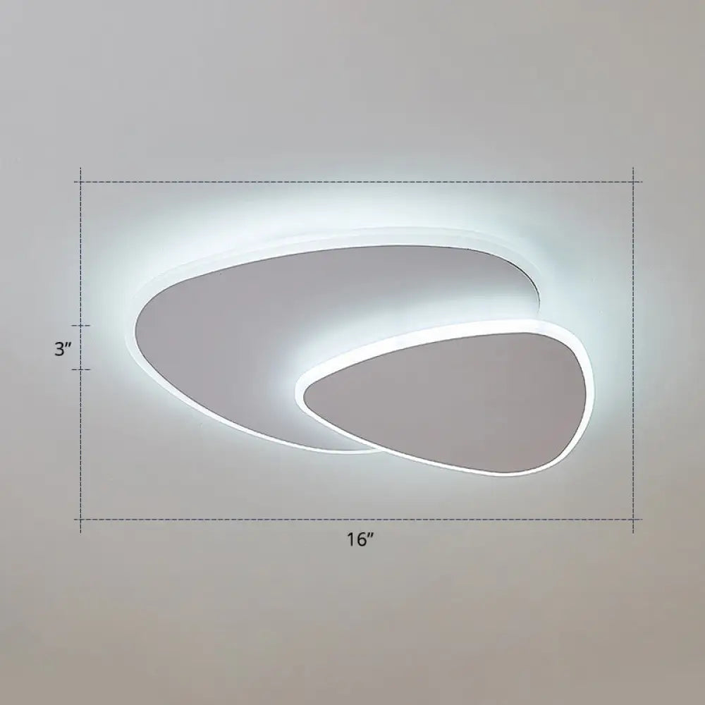 Nordic Style Triangular Led Ceiling Light With Metal Flush Fixture For Bedrooms White / 16’