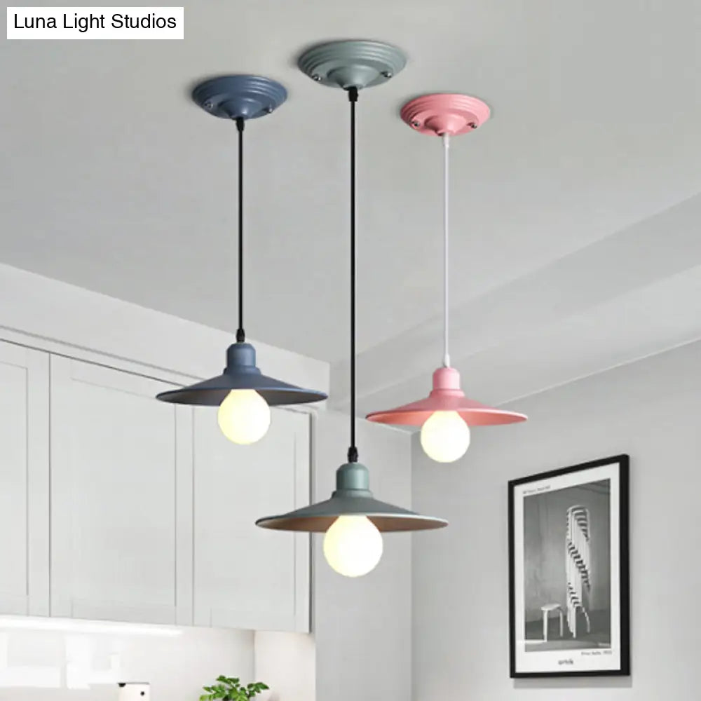 Nordic Stylish Single Light Metal Pendant Lamp With Shallow Cone Design Green / 10’