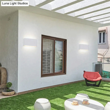 Outdoor Waterproof Ip65 Wall Lamp 6W/12W Led Light Modern Indoor/Outdoor Decor Up Down Dual-Head