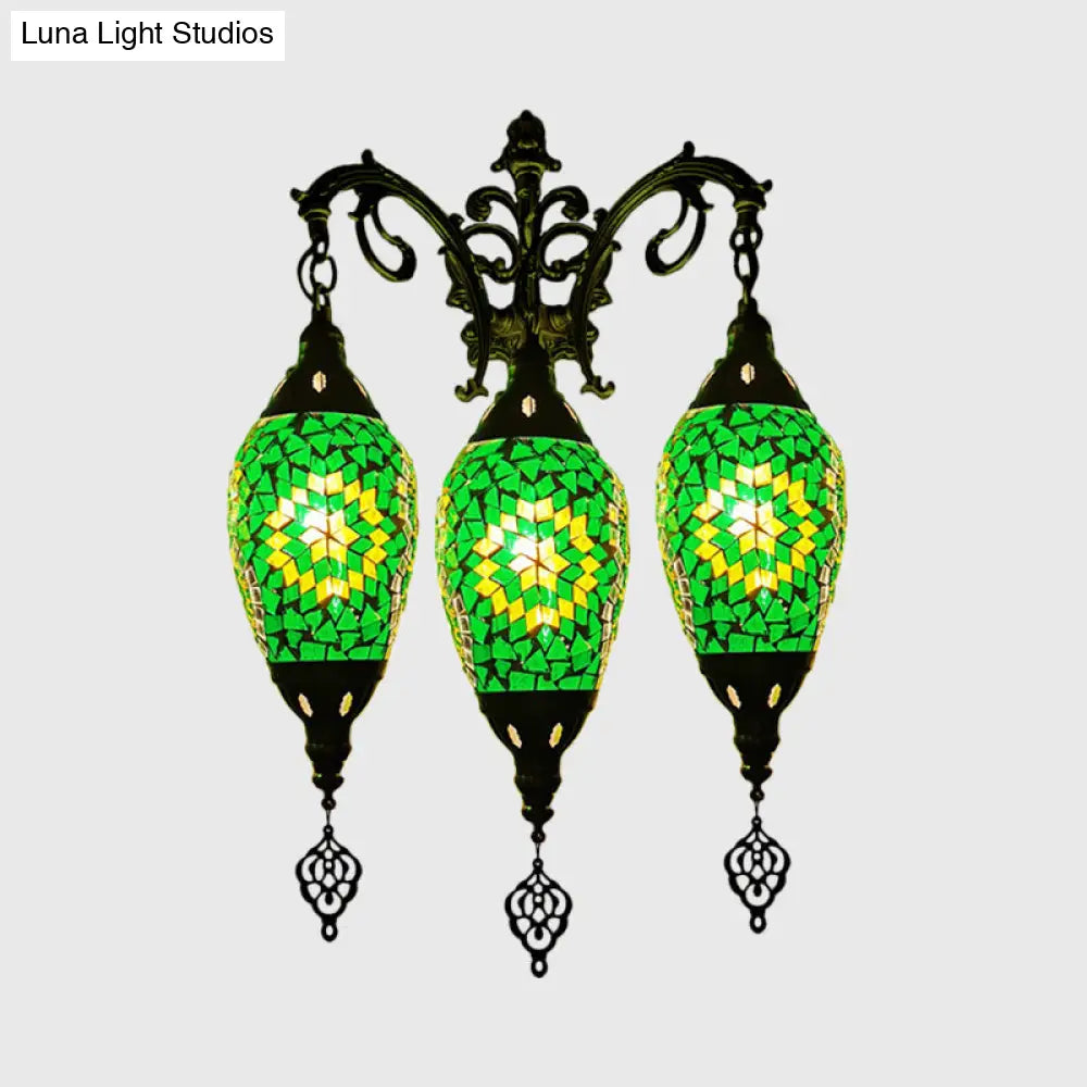 Oval Wall Mounted Lamp: Traditional Stained Art Glass Sconce Light - 3 Heads In White/Red/Light Blue
