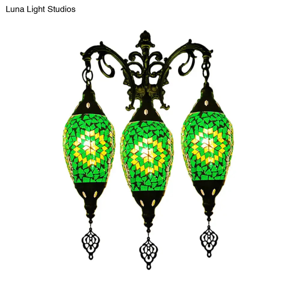 Oval Wall Mounted Lamp: Traditional Stained Art Glass Sconce Light - 3 Heads In White/Red/Light Blue