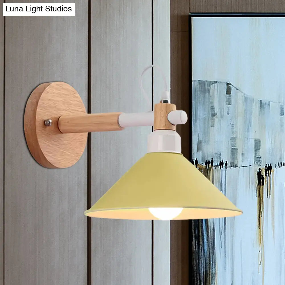 Pyramid Macaroon Wall Sconce: Metal And Wood 1-Light Lamp For Dining Room