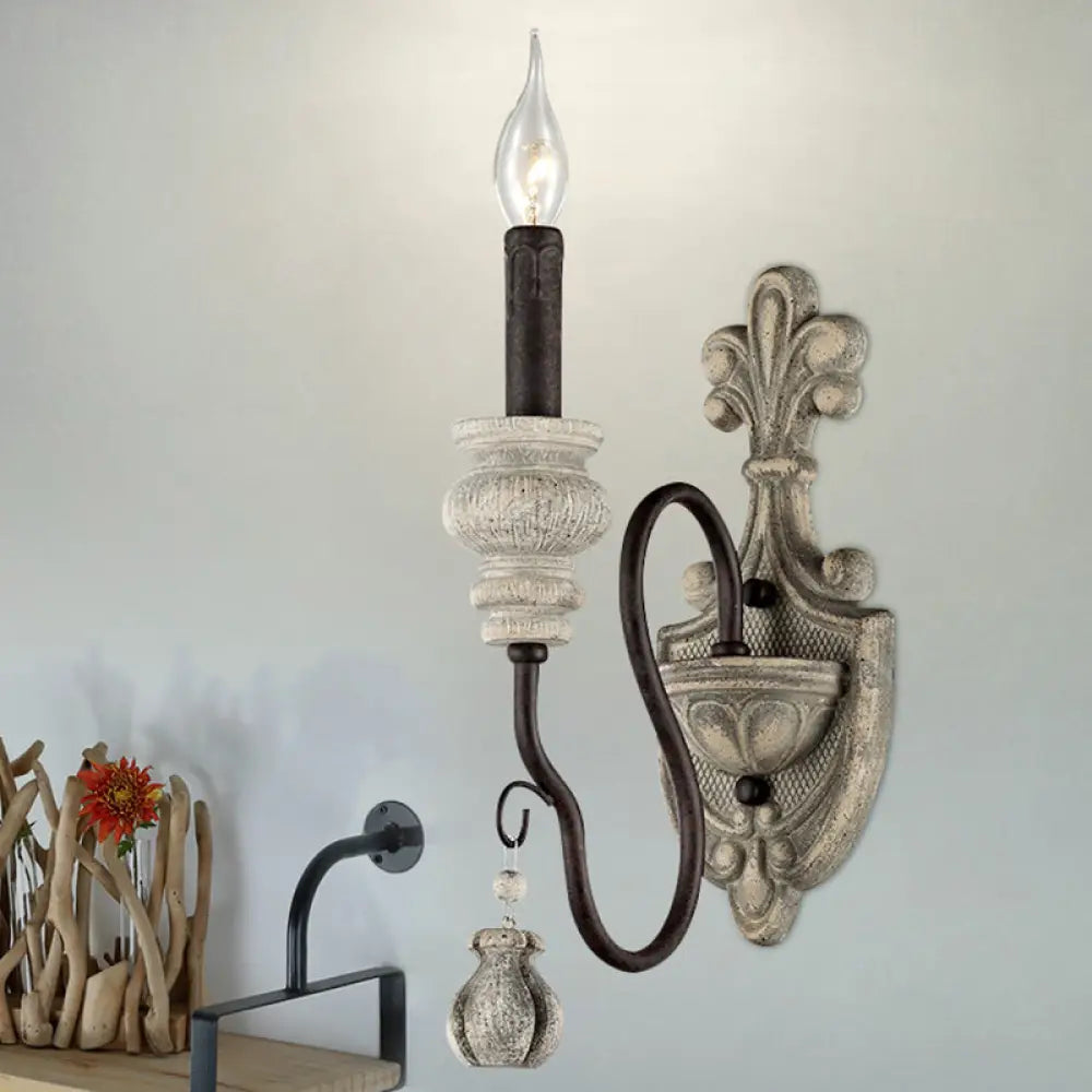 Retro Resin Candelabra Wall Lamp With Curved Arm In Black-Gold For Living Room 1 /