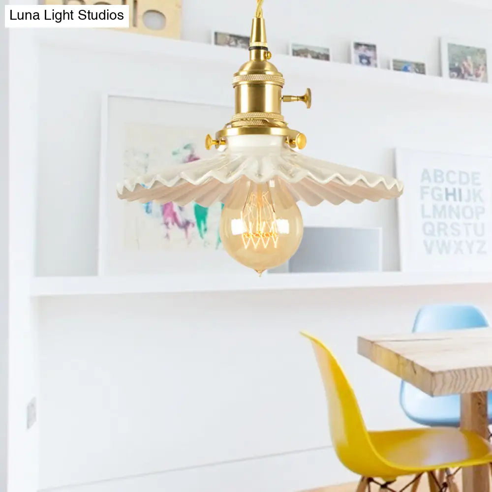Retro Scalloped Iron Ceiling Pendant Light: White 1-Head Hanging Lamp