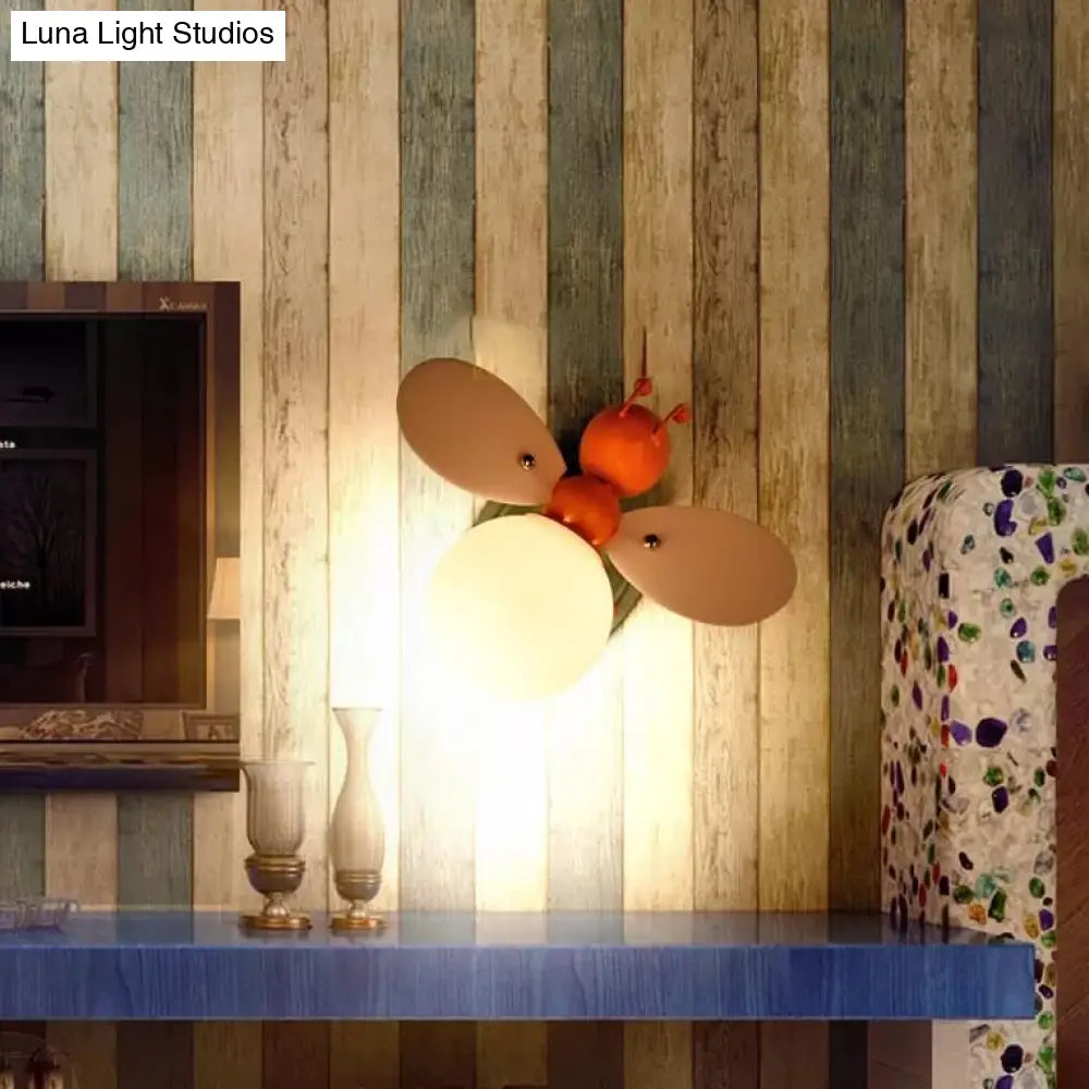 Rustic Bee Sconce Light - Single Bulb Metal Wall Lamp For Kindergarten Child Bedroom