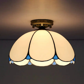 Scalloped Vintage Stained Glass Flush Mount Light - 1 In White/Beige/Blue Perfect For Living Room