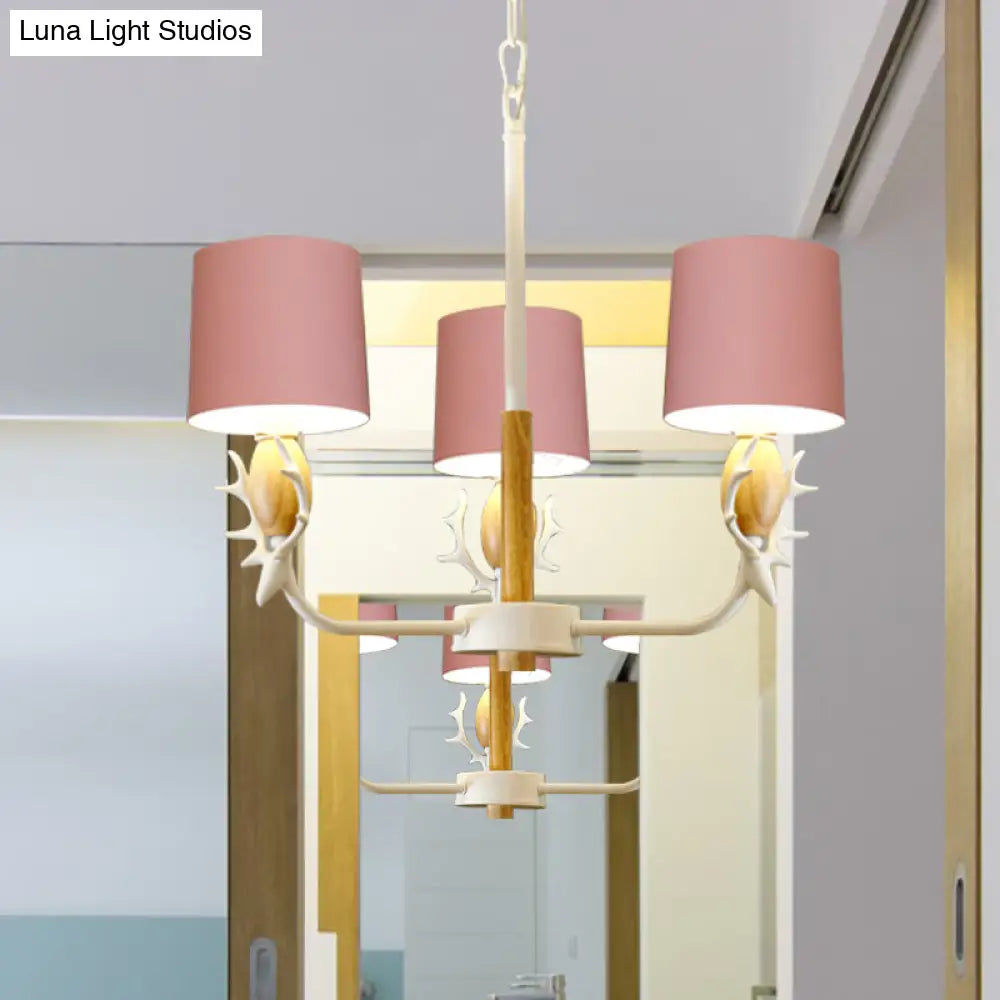 Scandinavian Deer Horn Chandelier - Stylish Metal Wood Hanging Light For Living Room