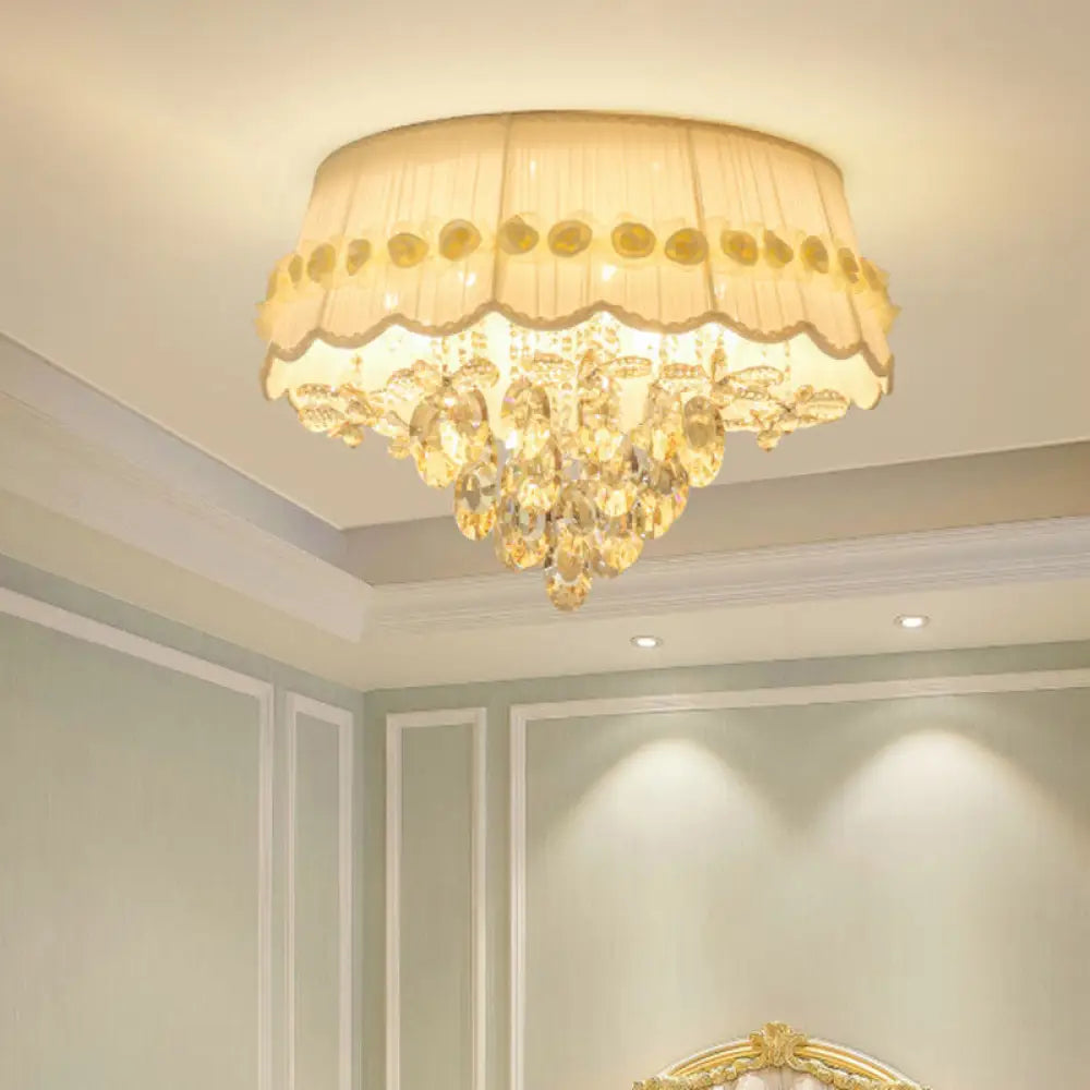 Simple Style White Scalloped Flush Mount Light With Crystal Drops (6/8 Heads) 6 /