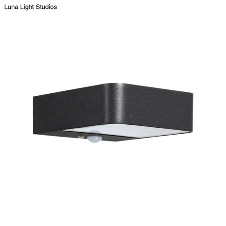 Simplicity Led Metal Solar Sconce Light: Rectangular Black Wall Mount Lamp For Patio