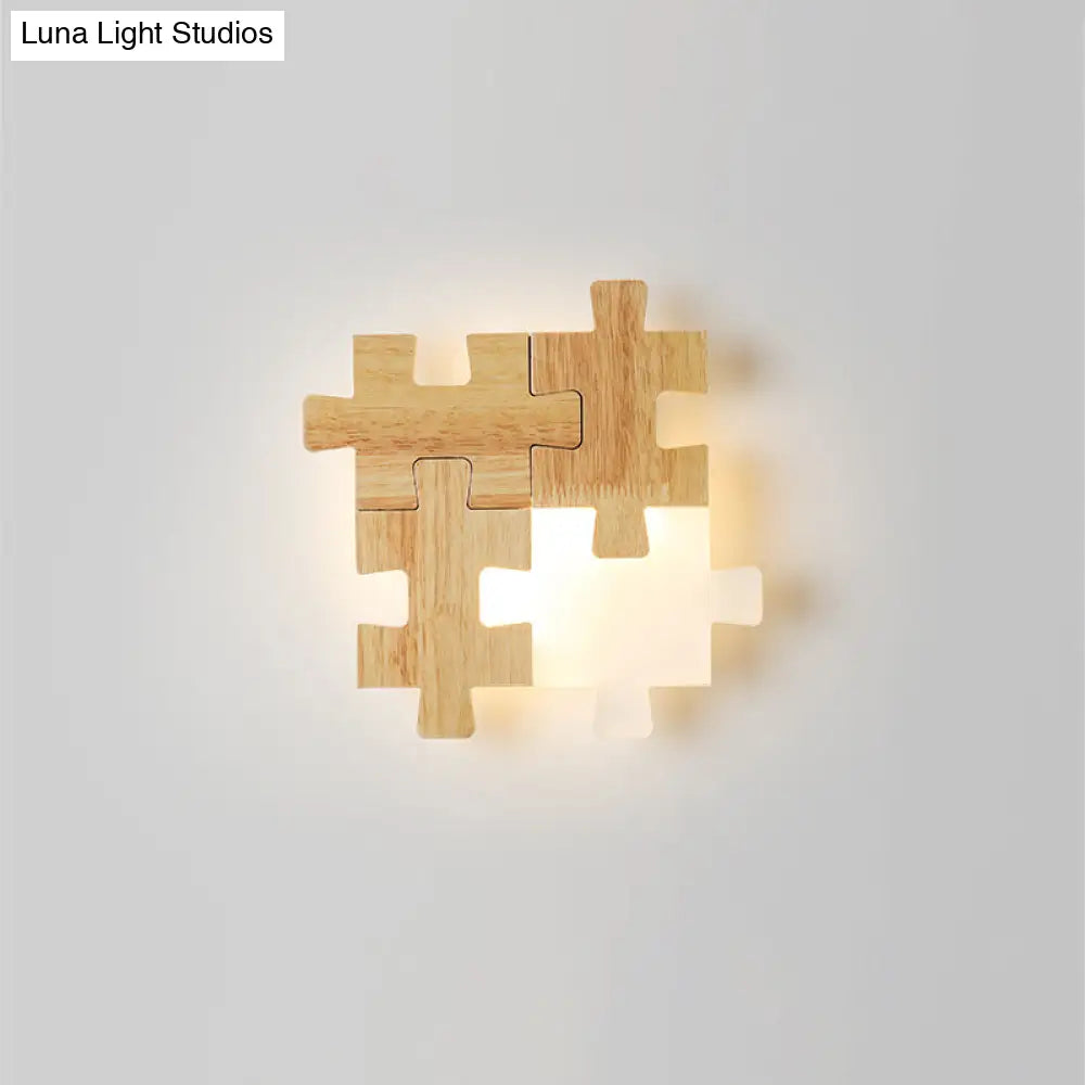 Simplicity Wood Wall Sconce With Jigsaw Puzzle Design - Modern Led Lighting Fixture For Bedroom